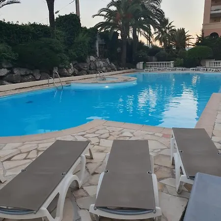 Appartement En Bord De Mer Cannes Exterior foto