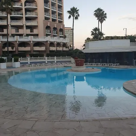 Appartement En Bord De Mer Cannes Exterior foto